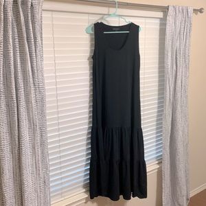 Banana Republic tiered maxi dress, size M, petite